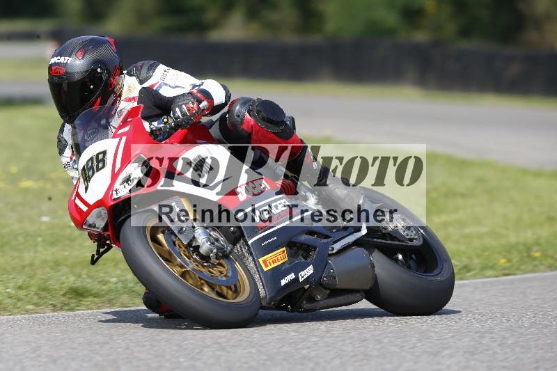 /45 10.08.2025 Plüss Moto Sport ADR/Freies Fahren/988